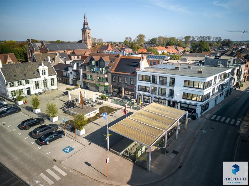 Vernieuwd ruim appartement (114m²) met 2 slaapkamers en terras aan de markt van Oedelem. - 20